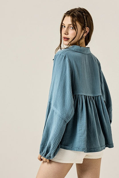 Long bubble sleeves for volume and stylish flair. 