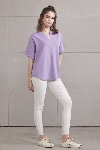 Subtle stretch enhances fit without losing shape.