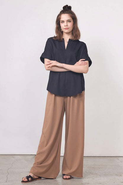 Designed to compliment plus-size figures with balance.