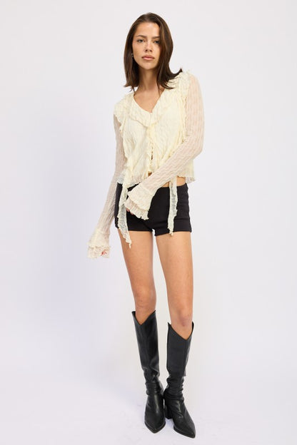 Regular fit that balances structure with relaxed comfort. 