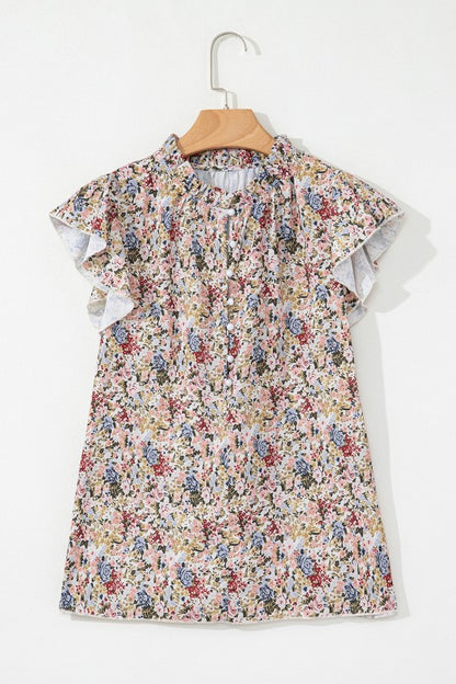 Model reference: height around 5′7-5′8″ wearing Small — gives sizing perspective. 