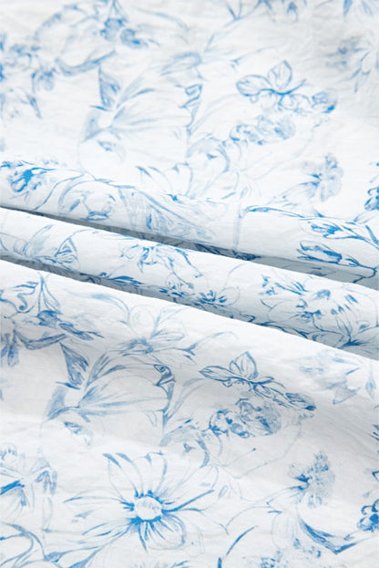 Crafted with 80% viscose and 20% polyamide for a light, drapey feel. 