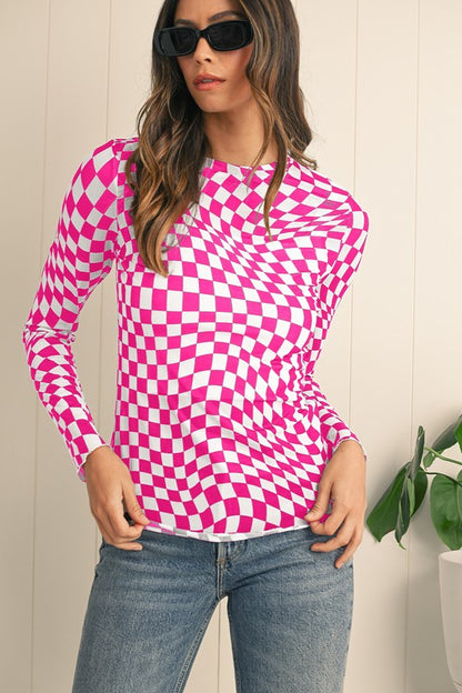 Soft polyester-elastane blend ensures stretch.