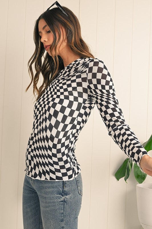 Adds sophistication to casual looks.