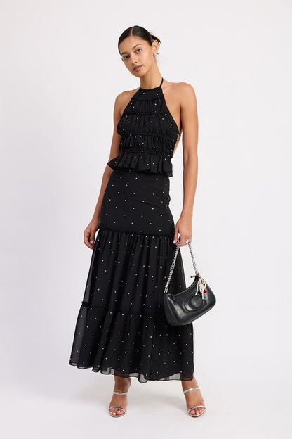Hem length hits around the waist or just above, great for crop pairing.