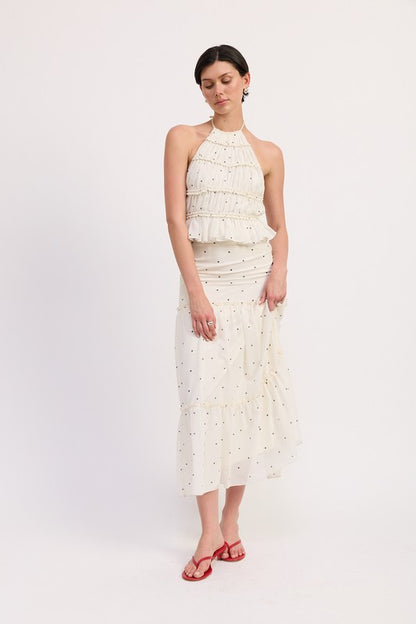 Gorgeous when paired with a neutral bottom, so the top becomes the focal point.