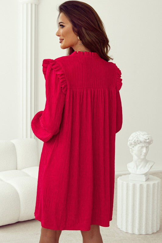 Loose fit silhouette gives comfort and easy movement — ideal for casual outings. 