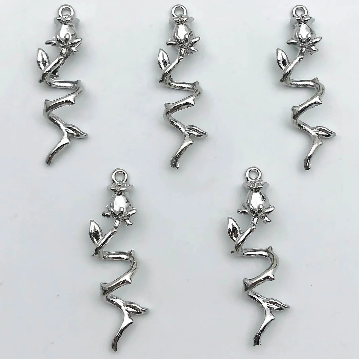 5Pcs Metal Alloy Charms Black Series Sweet and Cool Style Butterfly Cross Flower Shape Pendants Decorations For Jewelry Making