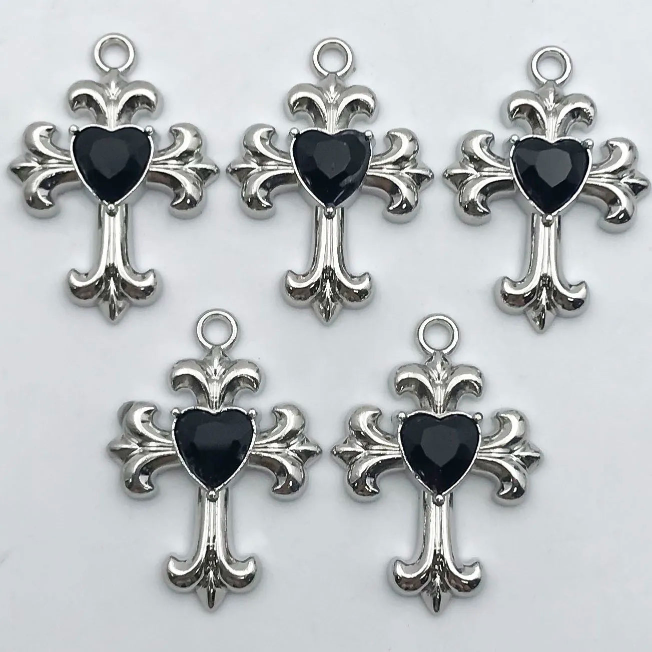 5Pcs Metal Alloy Charms Black Series Sweet and Cool Style Butterfly Cross Flower Shape Pendants Decorations For Jewelry Making