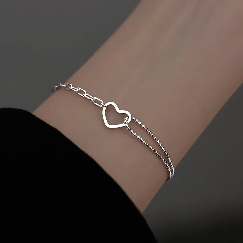 Trendy Exquisite Heart Shiny Charm Bracelets for Women Designer Creativity Luxury Jewelry High Quality Zircon Wedding Party
