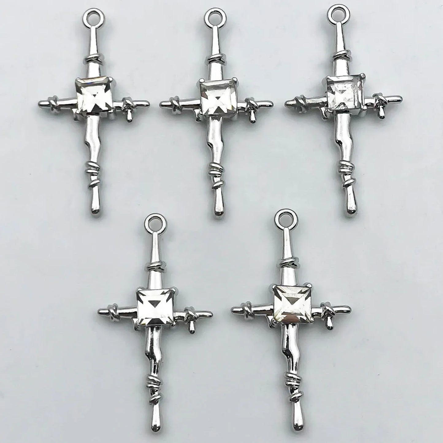 5Pcs Metal Alloy Charms Black Series Sweet and Cool Style Butterfly Cross Flower Shape Pendants Decorations For Jewelry Making