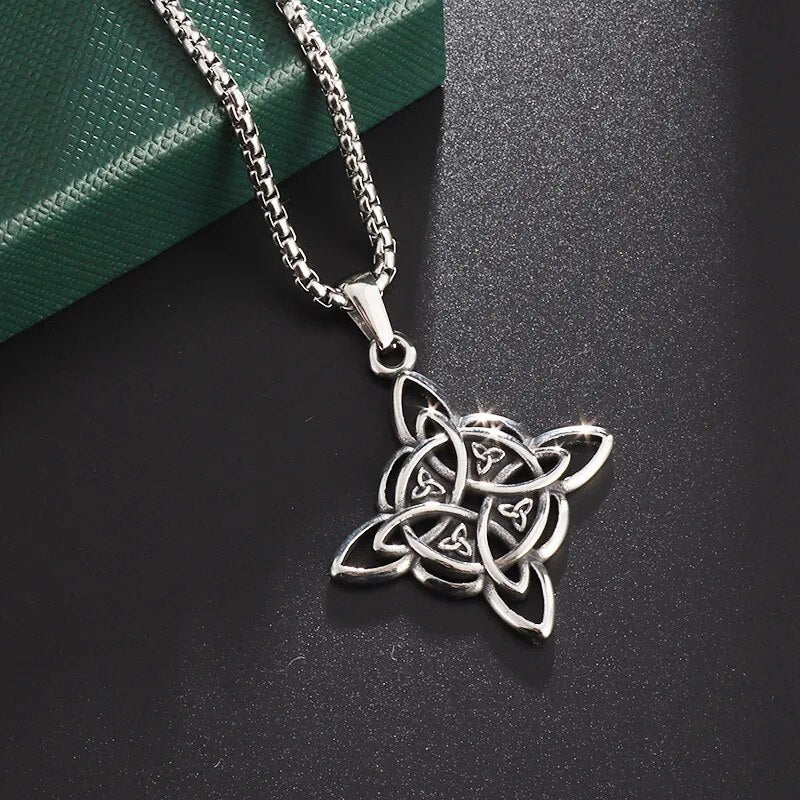New Metal Black Cross Pendant Necklace Men and Women Fashion Gothic Punk Trend Hip Hop Accessories Jewelry Gift Wholesale