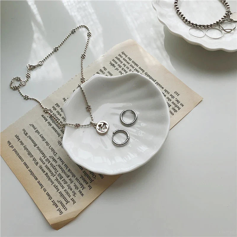 Shell Shaped White Ceramic Plate Jewelry Storage Trays Trays Storage Dishes Ring Earings Plate Home Decorative Tray Design