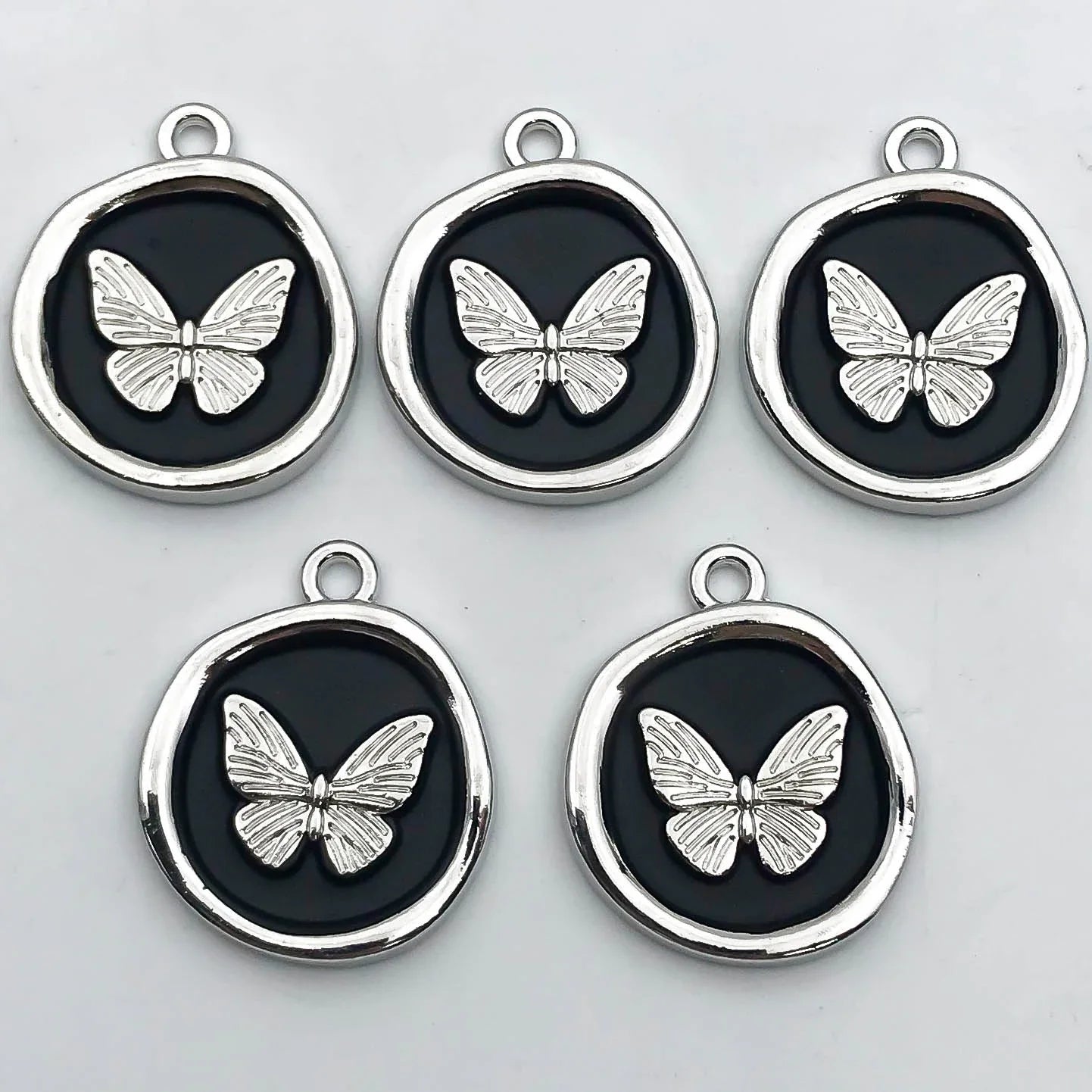 5Pcs Metal Alloy Charms Black Series Sweet and Cool Style Butterfly Cross Flower Shape Pendants Decorations For Jewelry Making