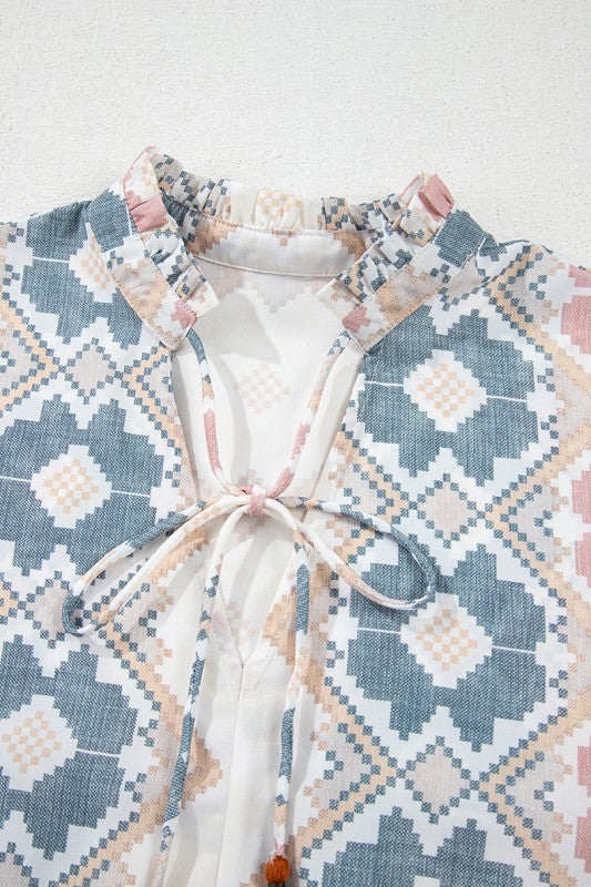 Lightweight 100% polyester fabric ensures breathable comfort. 