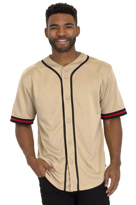 Man wearing a baseball-style shirt with black  piping, cream buttons, and red-striped short sleeves.