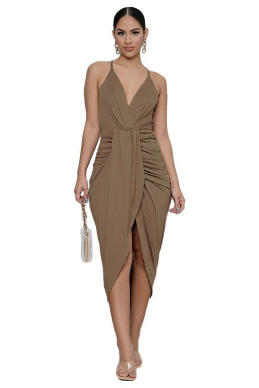 The sexy Maxi Dress 6 features a figure-skimming silhouette, a dramatic plunging neckline, and a flowy, floor-length skirt that moves with every step.